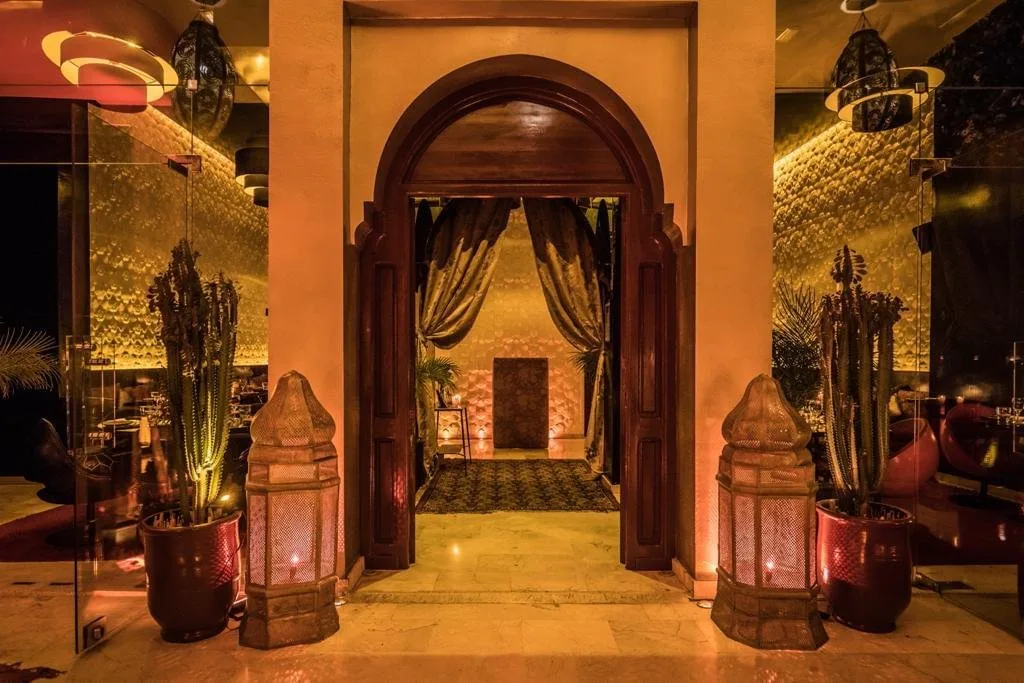 Live entertainment at a Marrakech dinner show